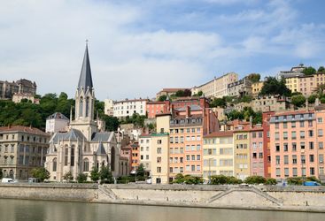 Lyon Riverside