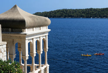 kayakers croatia