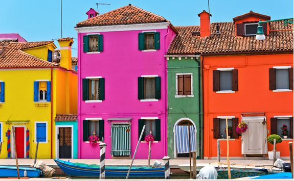 burano colourful houses