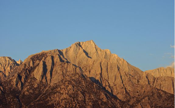 Lone Pine Peak in Sierra Mountains