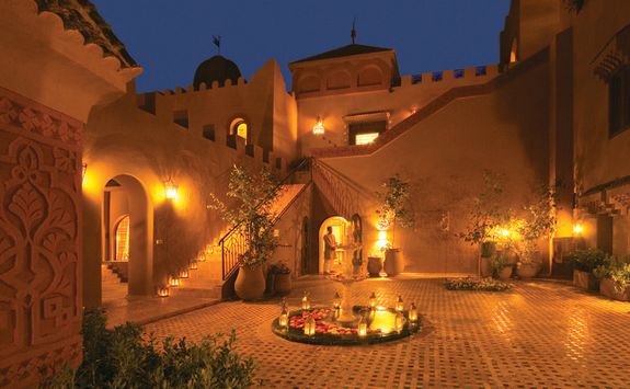 Kasbah Tamadot exterior