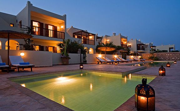 Rebali Riads in the evening