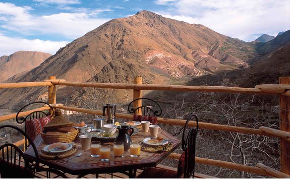 Kasbah du Toubkal breakfast balcony