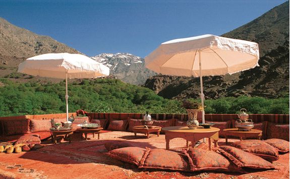 Kasbah du Toubkal terrace