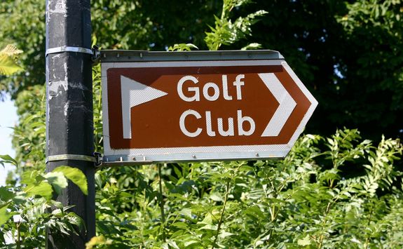 Golf course sign