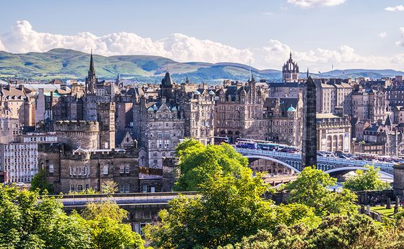 Edinburgh skyline