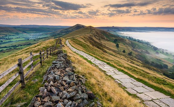 Peak district in the mist