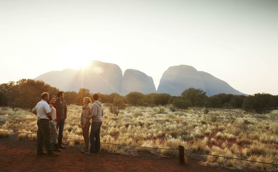sunrise-ayers-rock