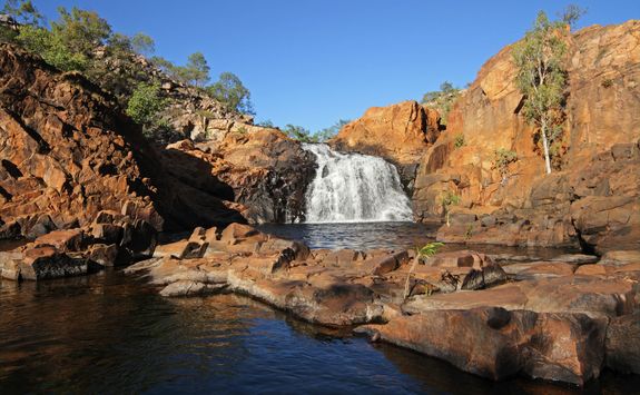 kakadu-waterfall