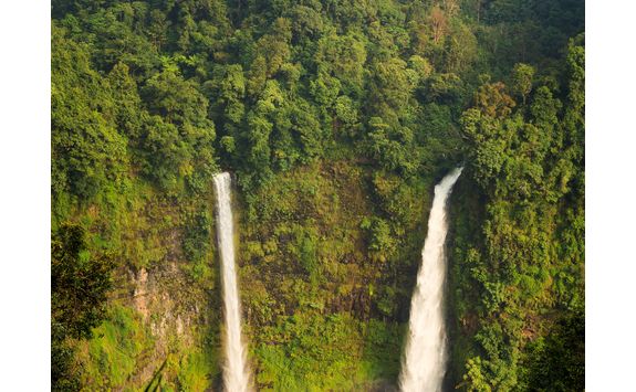 tad fane waterfall
