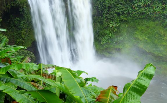 tad yuang waterfall
