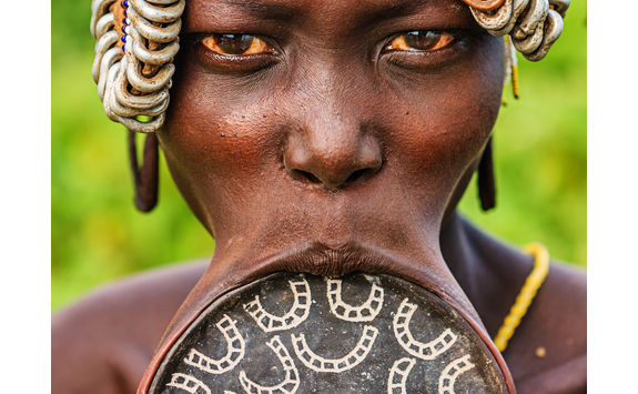 lip plates mursi
