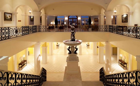 Yeatman lobby