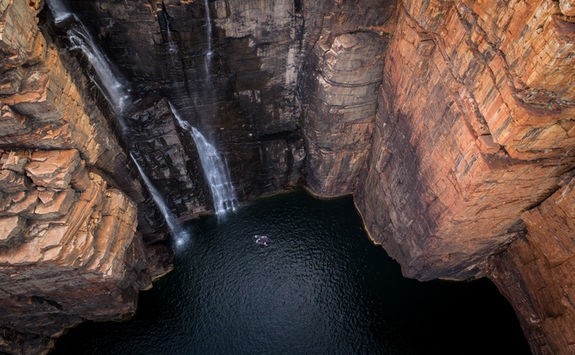 Falls King George river