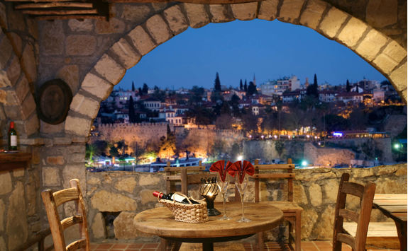 romantic restaurant