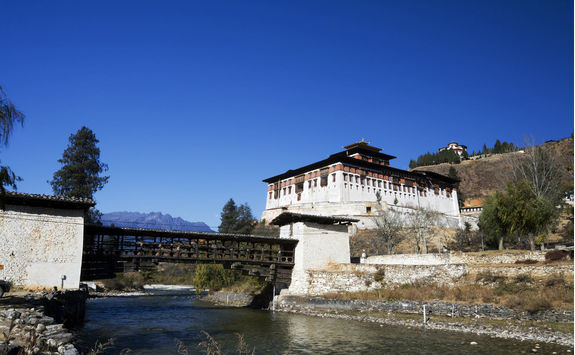 paro dzong and bridge