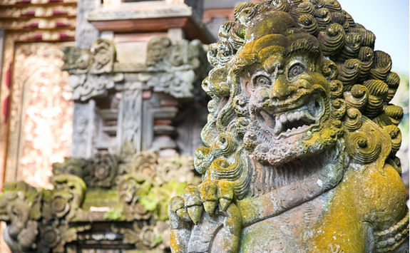 pura dalem sculpture