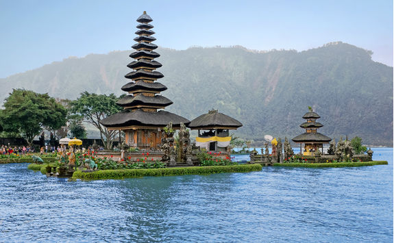 ulun danu temple