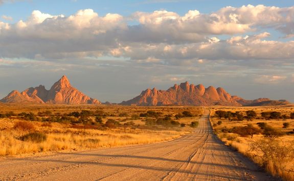 desert landscape with mountains