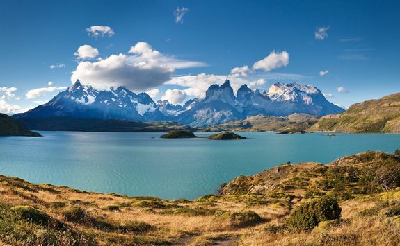panoramic view of lake and mountains