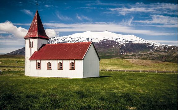 Hellnar church