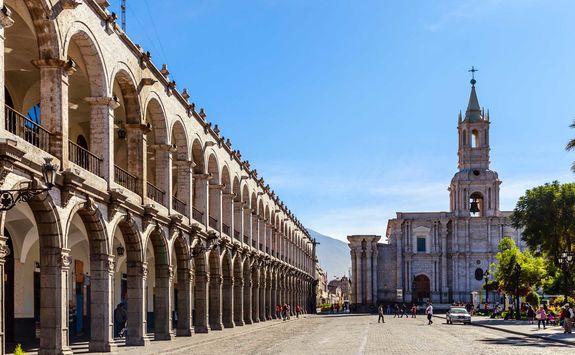 cathedral arequipa