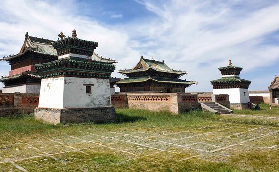 Erdene zuu monastery walls