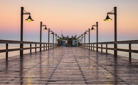 swakopmund pier sunrise