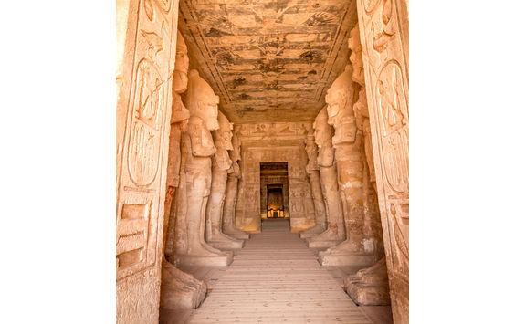hallway temple of abu simbe