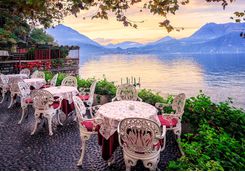 lake como dinner