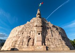 homeland monument in Merida