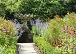 Birdbath at Bodnant Hall