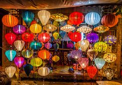 traditional lanterns in hoi an