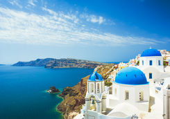 Clifftop hotels in Santorini