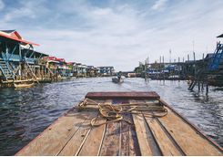floating village cambodia