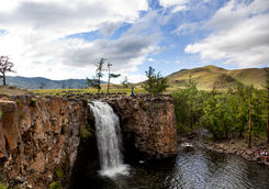 orkon river waterfall
