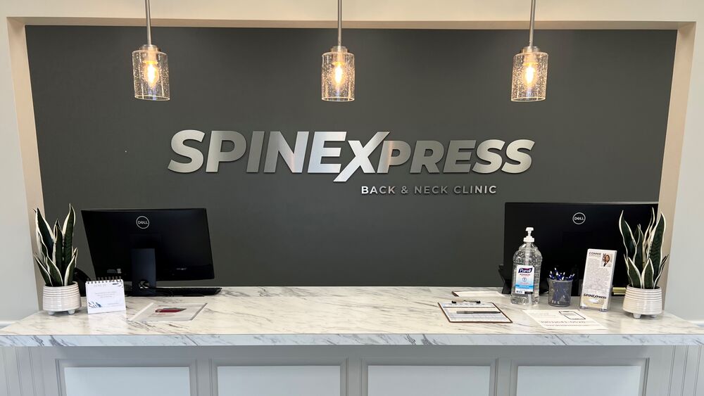 Spine Xpress interior