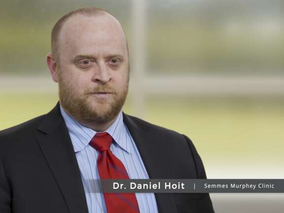 Dr Daniel Hoit