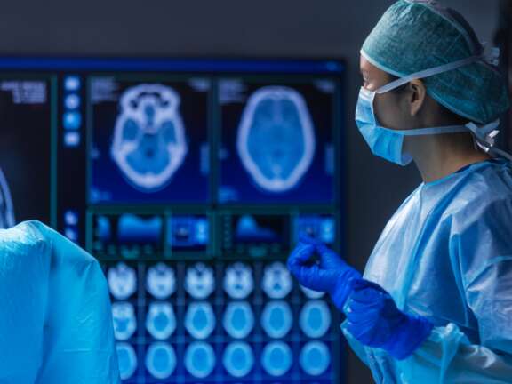 Brain surgery Stock image min