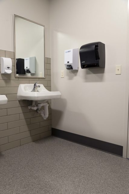 Keystone (FB-713-108) - 1/8" Flake