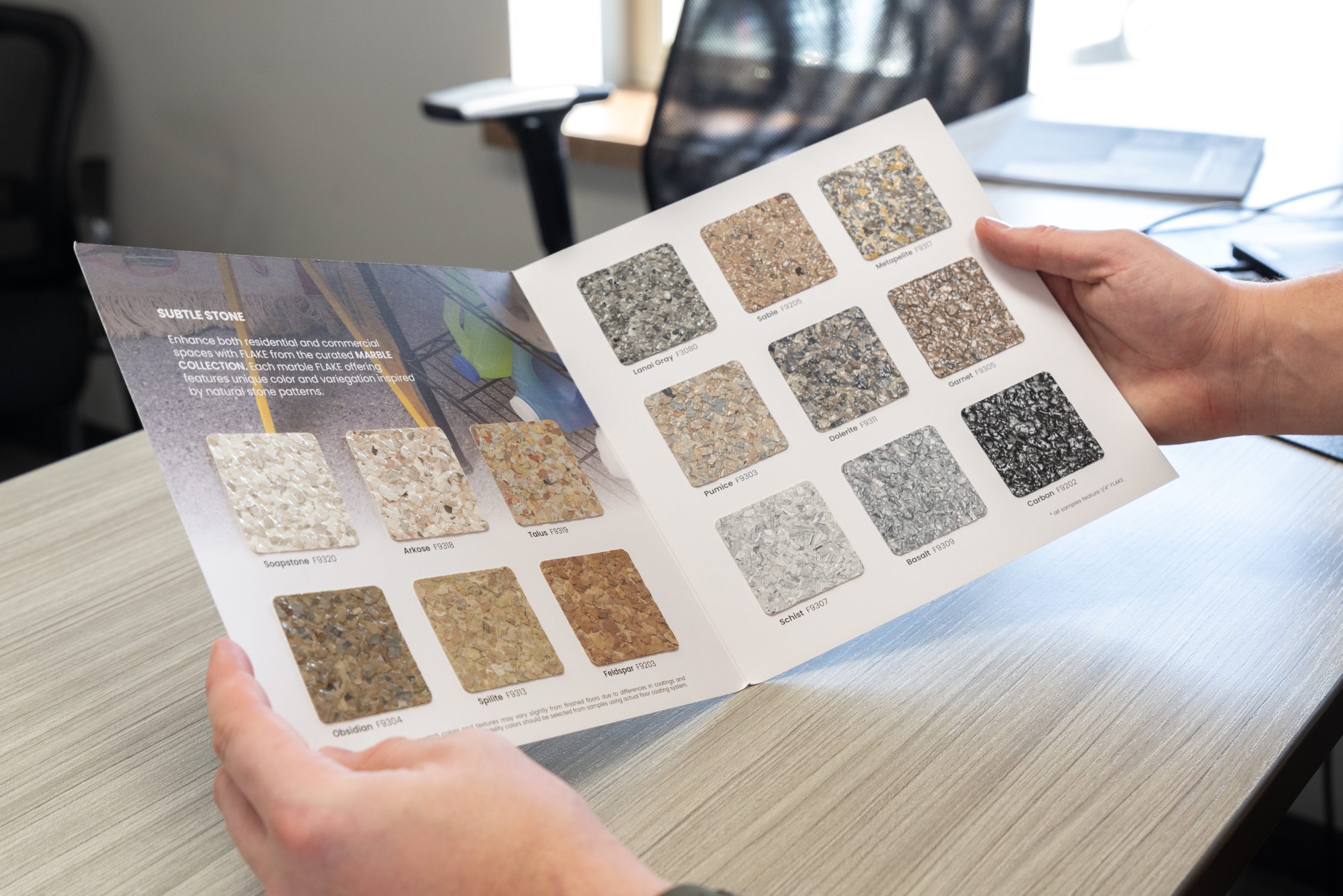 LG MARBLE FLAKE bifold 2024 5