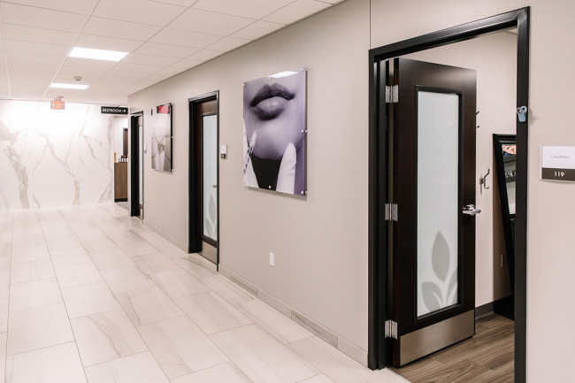 Patient rooms provide a clean, comfortable space to meet with your provider.