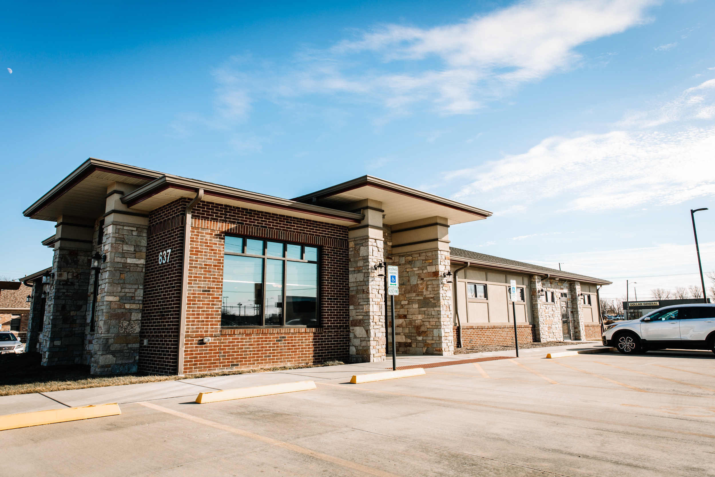 Springfield Clinic Decatur Pediatrics is conveniently located on Snyder Drive, just north of Pershing Road.