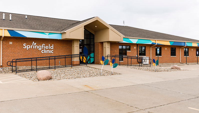 Springfield Clinic Bloomington - Normal patient entrance.