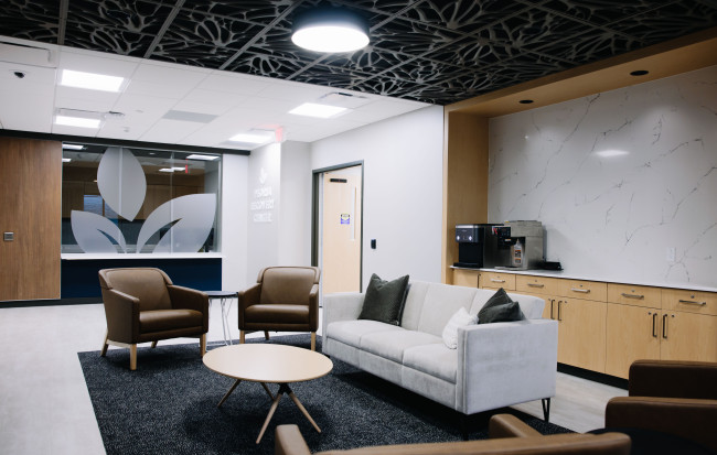 This state-of-the-art facility is equipped with a recovery center which houses 6 licensed beds to accommodate extended stay patient care needs.