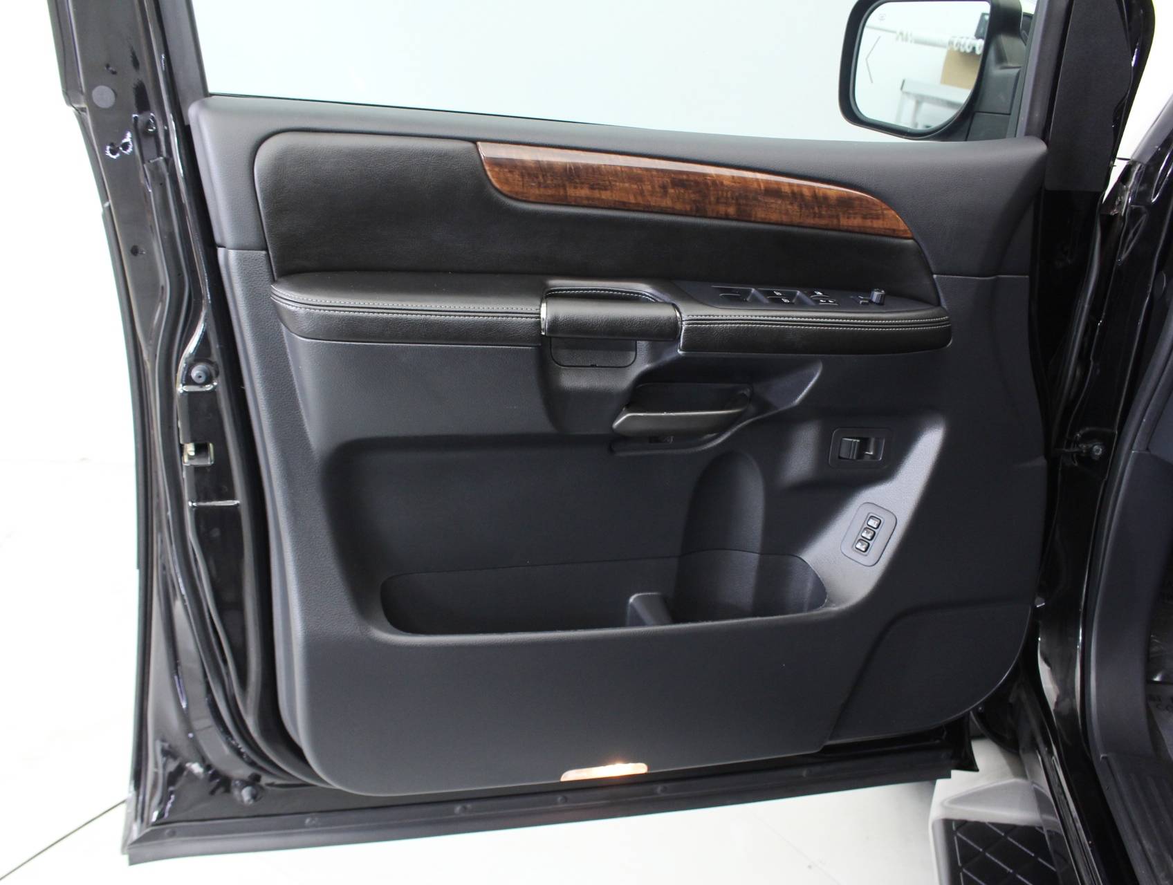 Florida Fine Cars - Used NISSAN ARMADA 2014 MIAMI Platinum