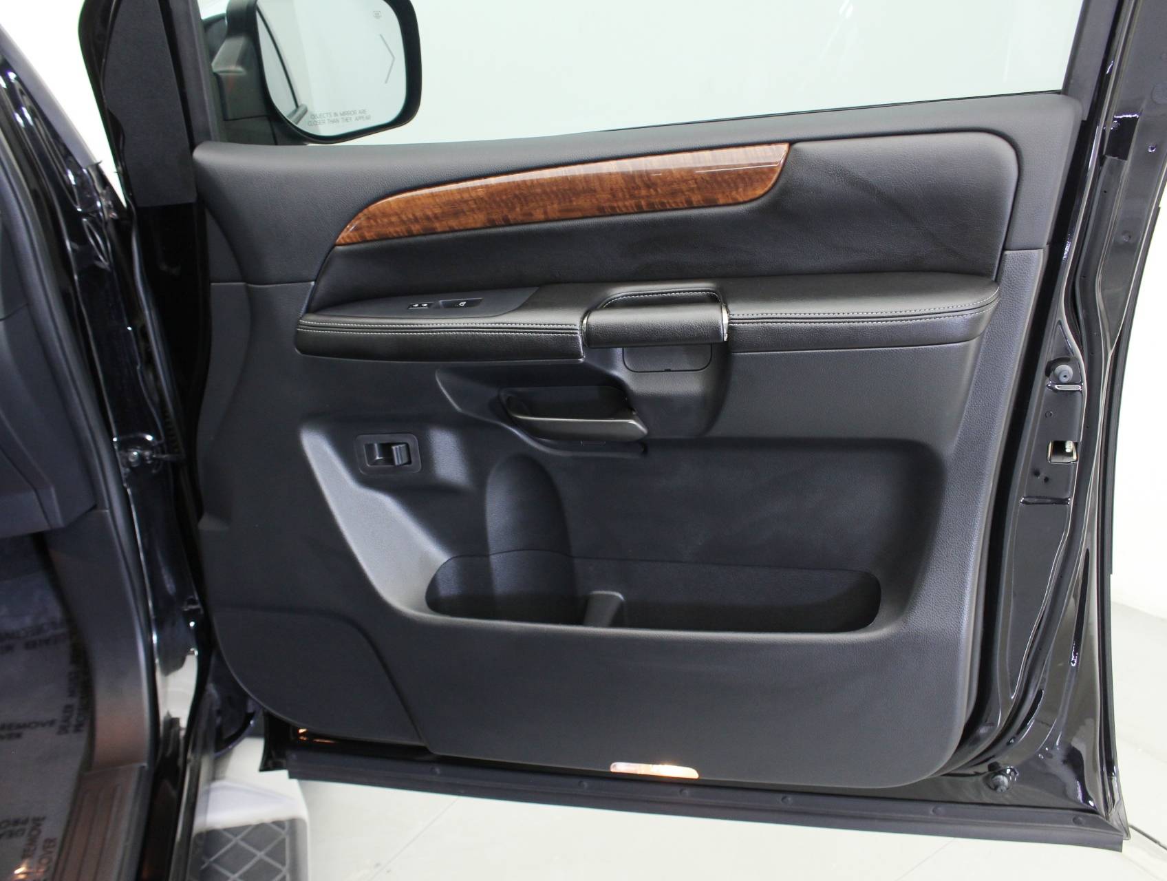 Florida Fine Cars - Used NISSAN ARMADA 2014 MIAMI Platinum