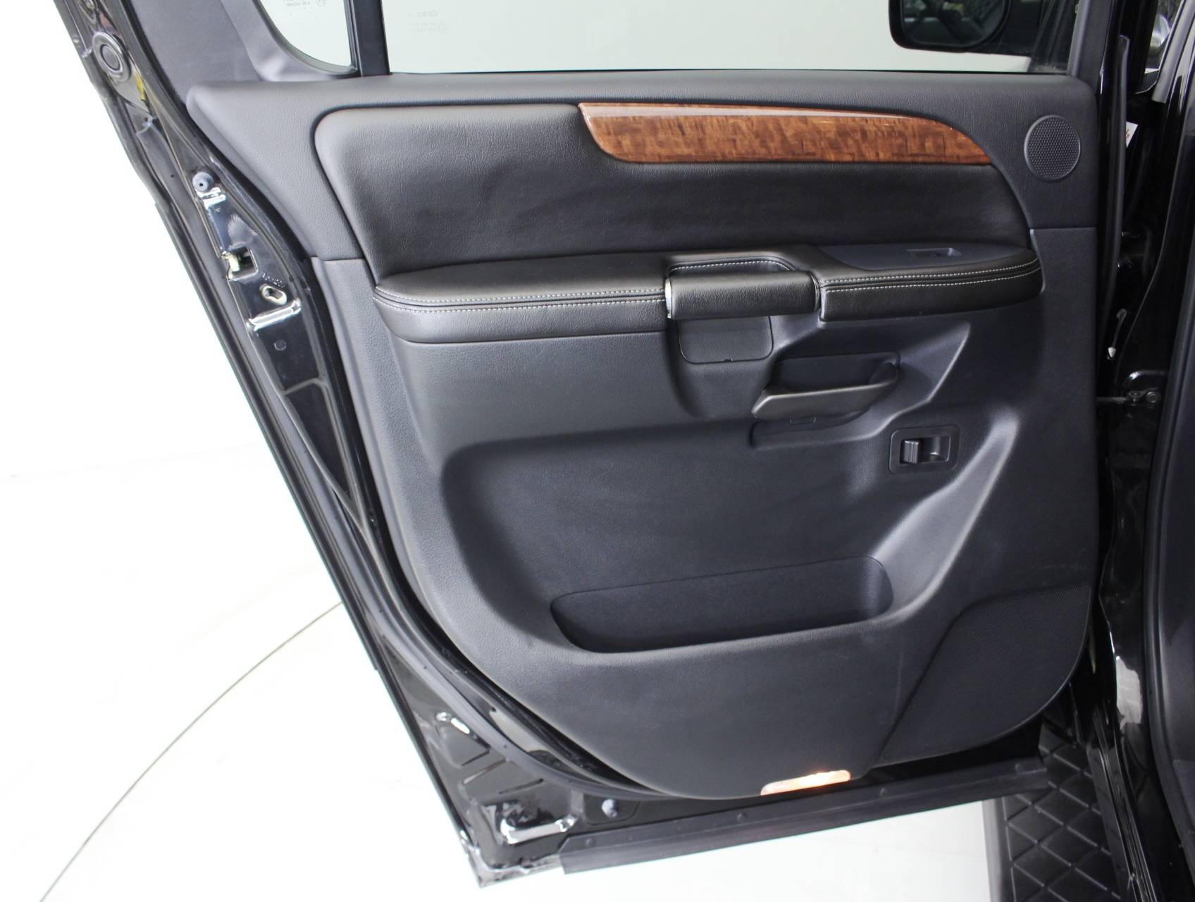 Florida Fine Cars - Used NISSAN ARMADA 2014 MIAMI Platinum