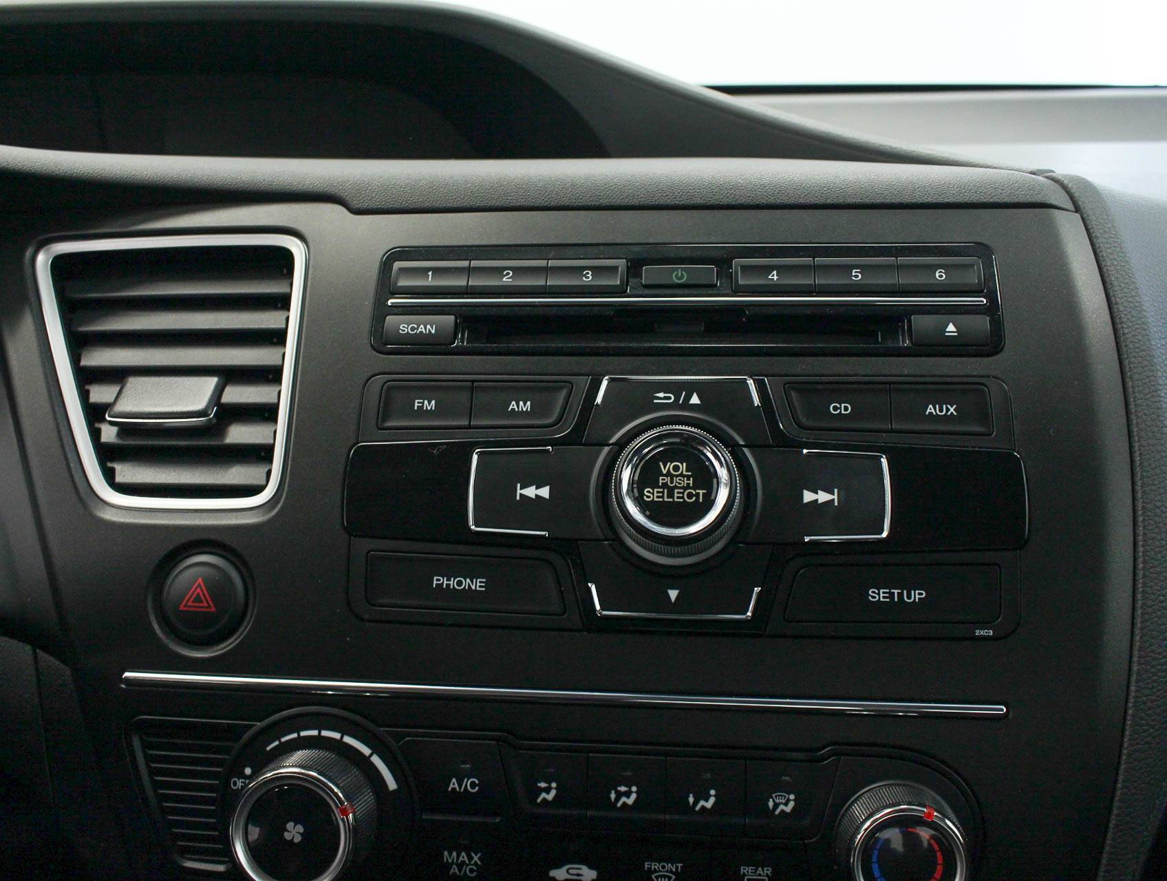 2015 HONDA CIVIC LX photo 23