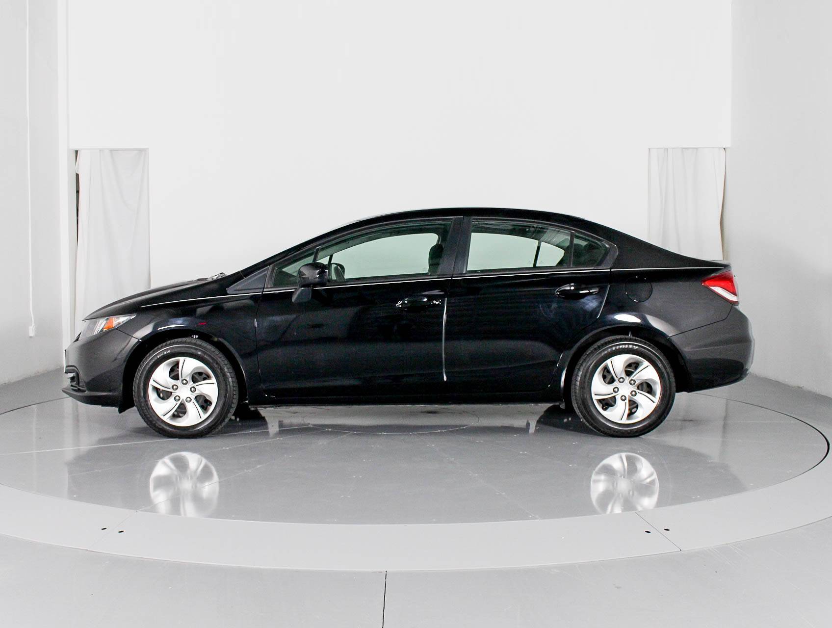 2015 HONDA CIVIC LX photo 2